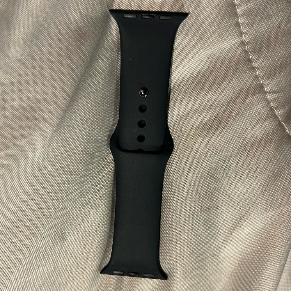 ❗️BOGO❗️ Black Silicone Apple Watch Band(38/40/41mm)